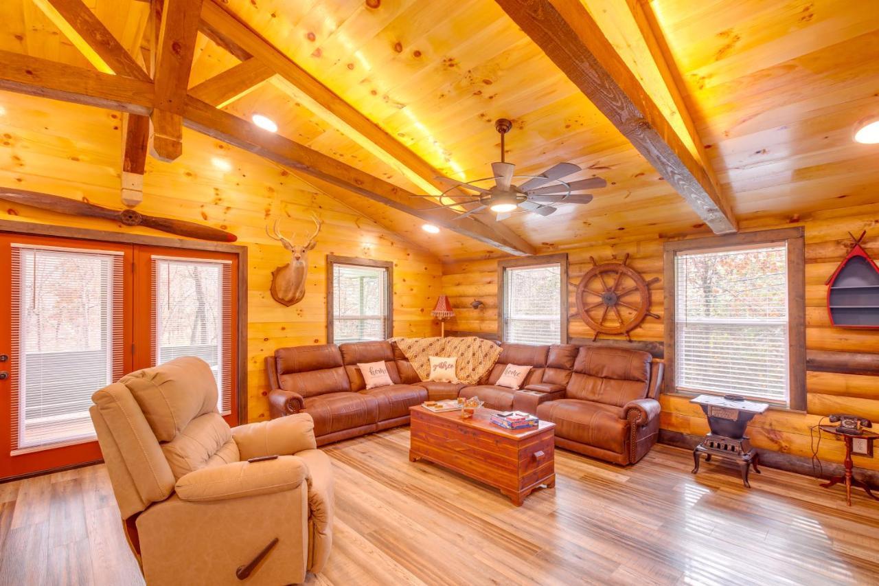 Pet-Friendly Chattanooga Cabin With Hot Tub And Kayaks エクステリア 写真