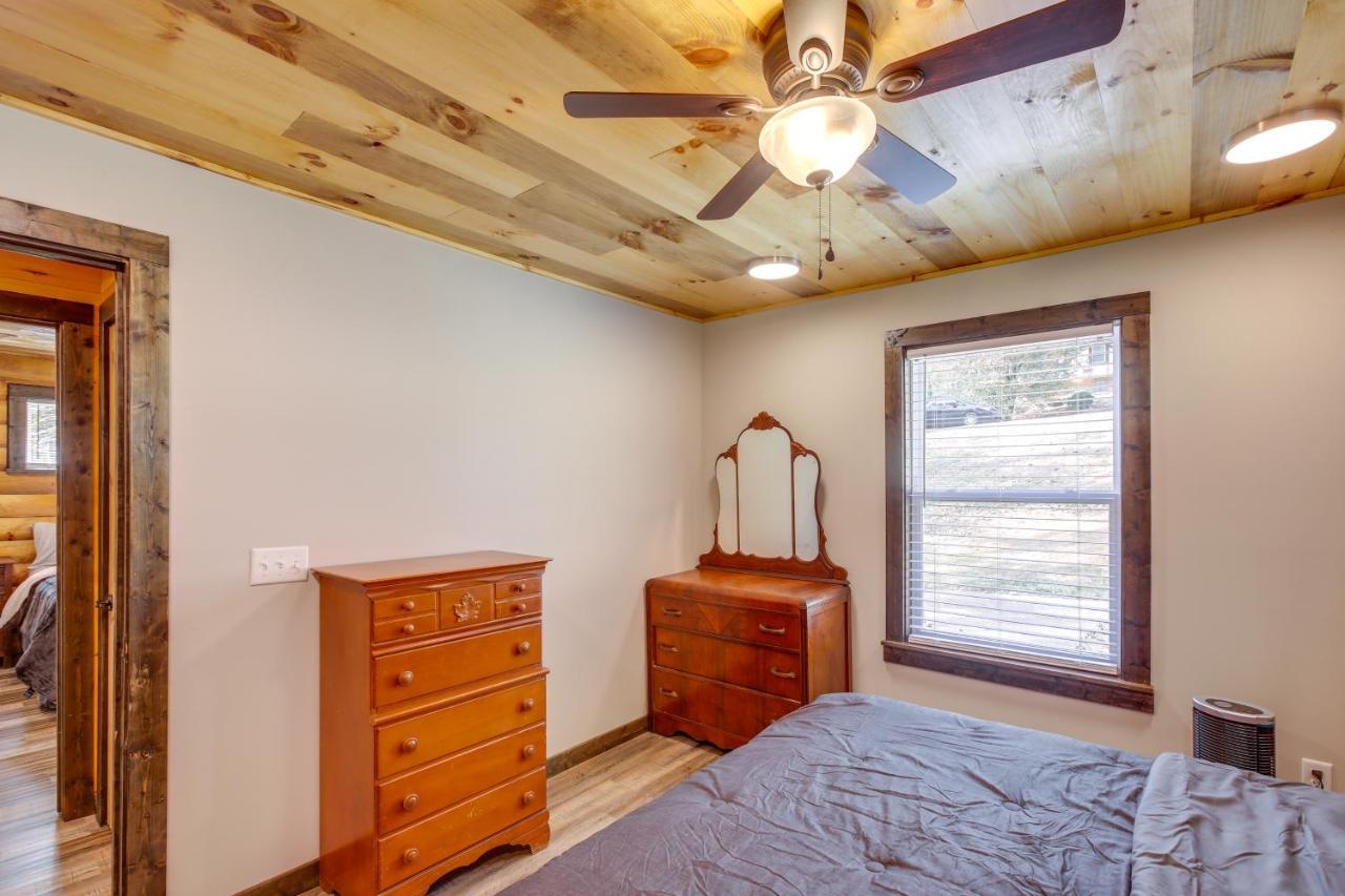 Pet-Friendly Chattanooga Cabin With Hot Tub And Kayaks エクステリア 写真